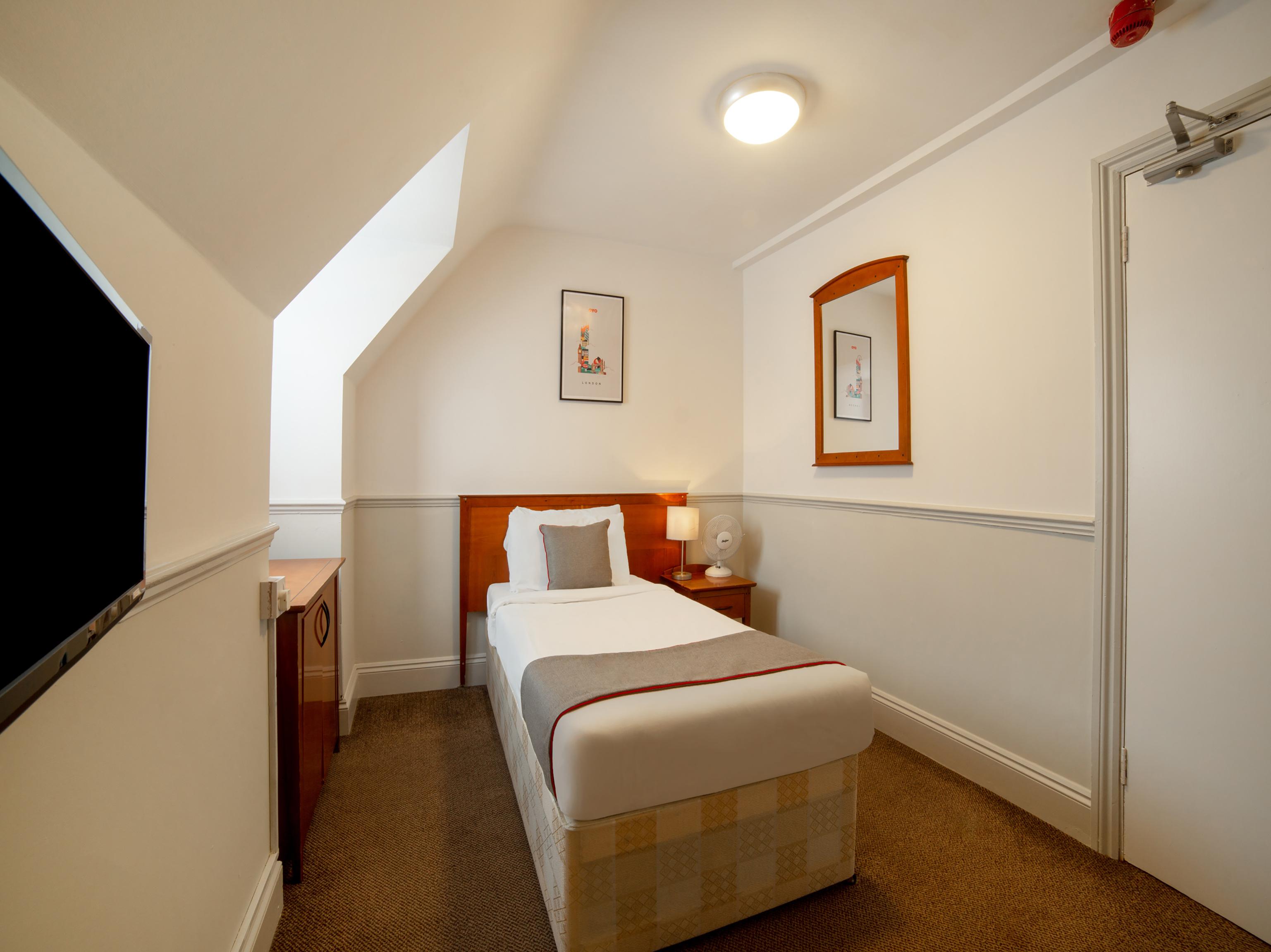 Oyo London Luton Hotel Luton  Buitenkant foto