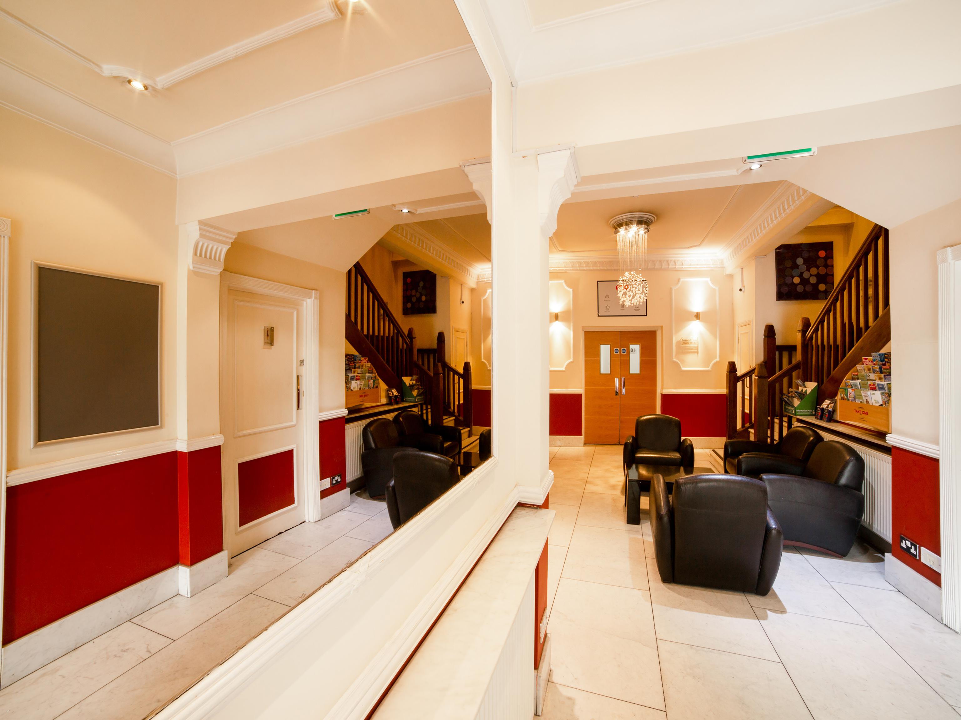Oyo London Luton Hotel Luton  Buitenkant foto