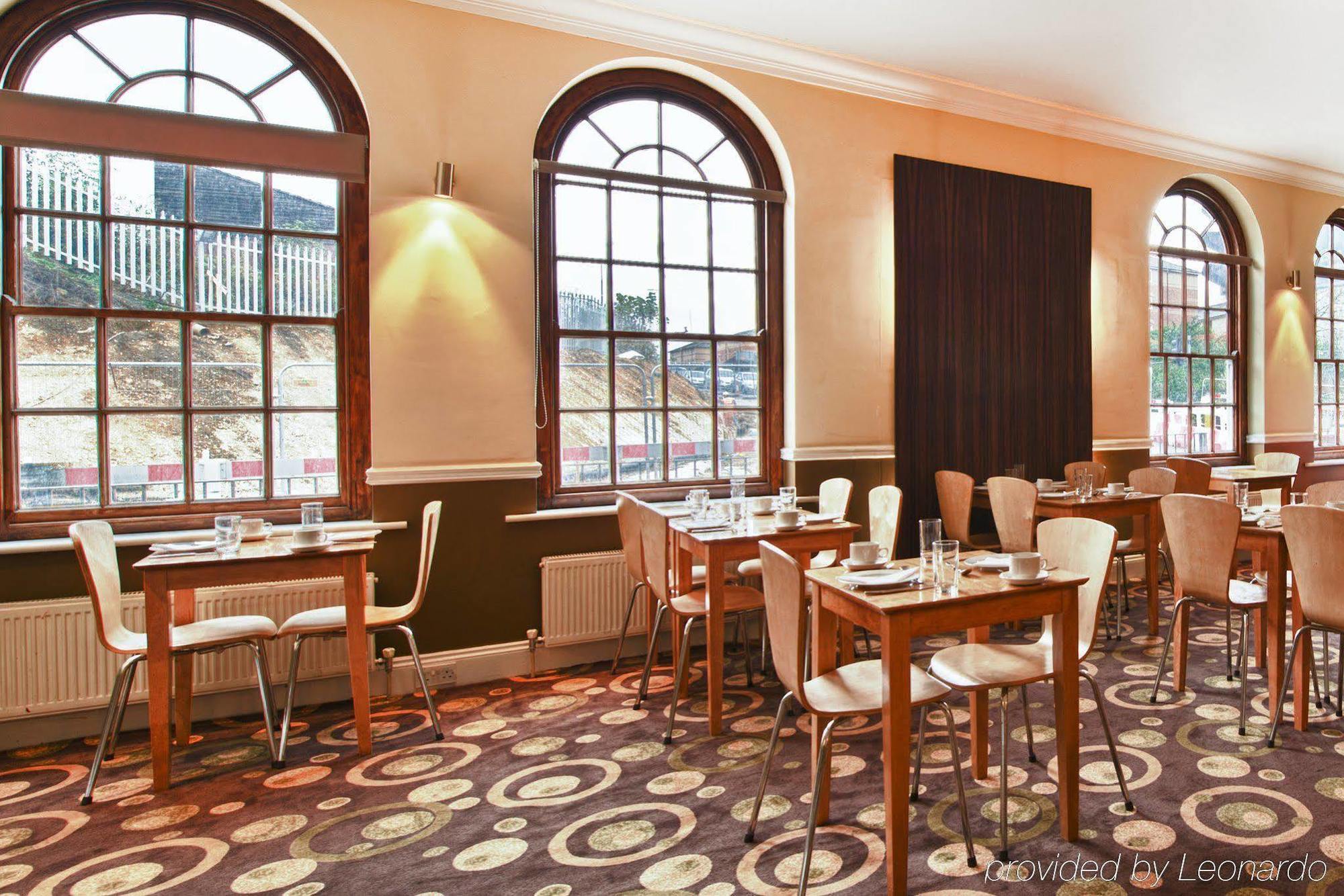 Oyo London Luton Hotel Luton  Buitenkant foto