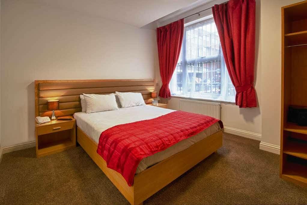 Oyo London Luton Hotel Luton  Buitenkant foto